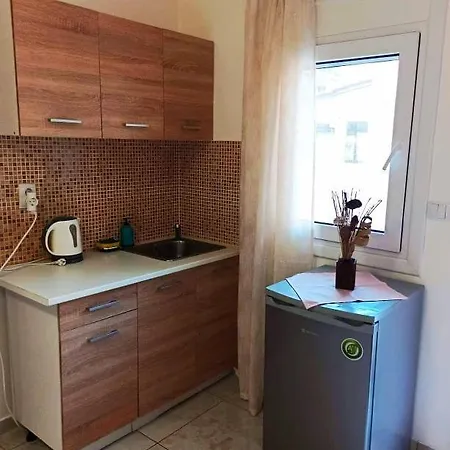 Apartment ζ&ζ Studios2 *